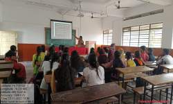 Organization of guest lecture under MoU with Department of Biotechnology, Vivekanand College,Kolhapur