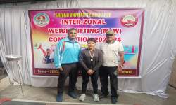 Shivaji University Inter-Zonal Weight-lifting (Men & Women) Tournaments Our College Student Purva Manoj Jadhekar secured the third rank (bronze medal) in the 55 kg weight category